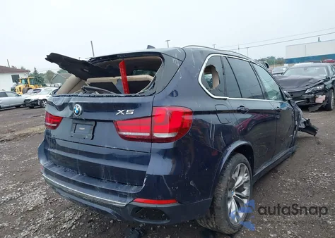 2015 BMW X5 xDrive50I z USA, uszkodzony, nr VIN 5UXKR6C56F0J74896